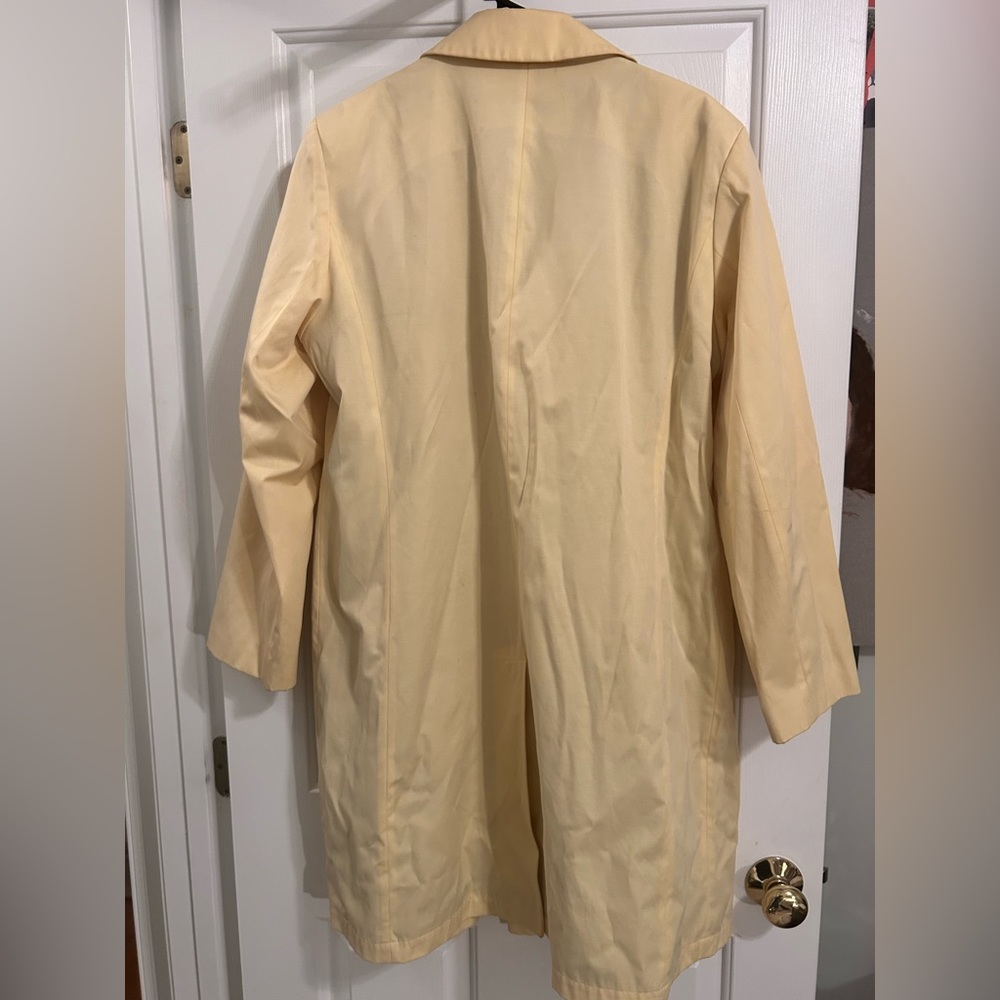 Vintage Gallery Rain Coat XL in great condition